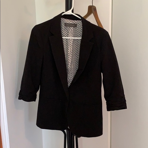 Suzy Shier Jackets & Blazers - Black suit jacket / veston noir